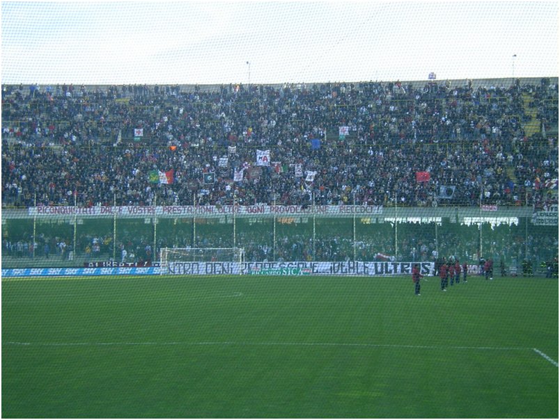 Salernitana - Arezzo  12.12.2004 017